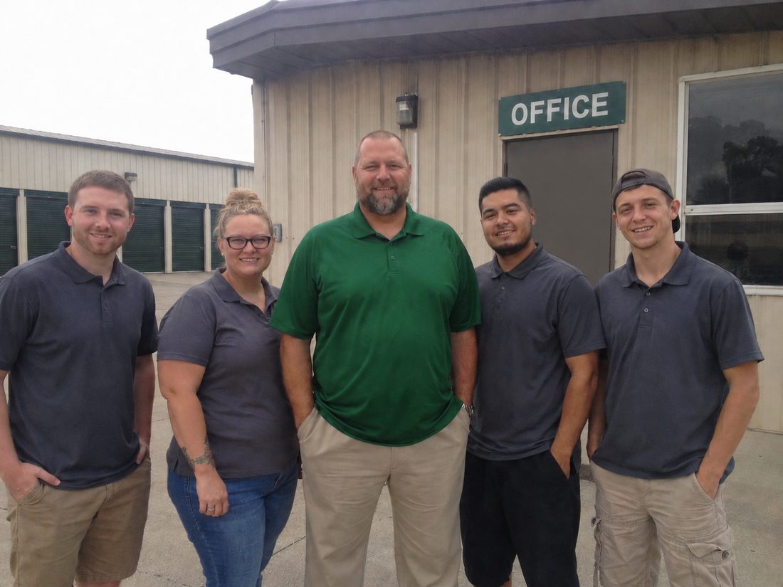Pest control professionals in Toledo, OH